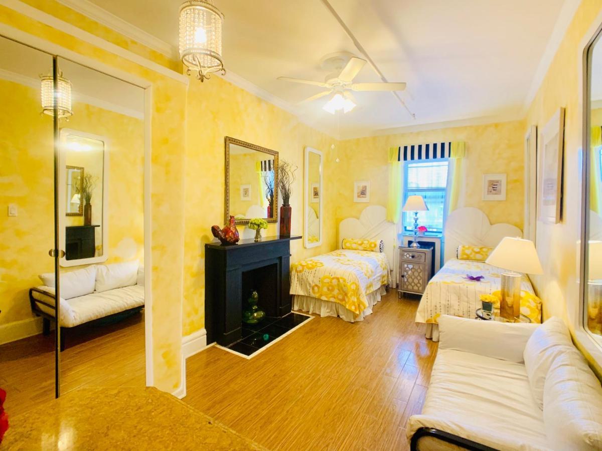 The International Cozy Inn Нью-Йорк Екстер'єр фото
